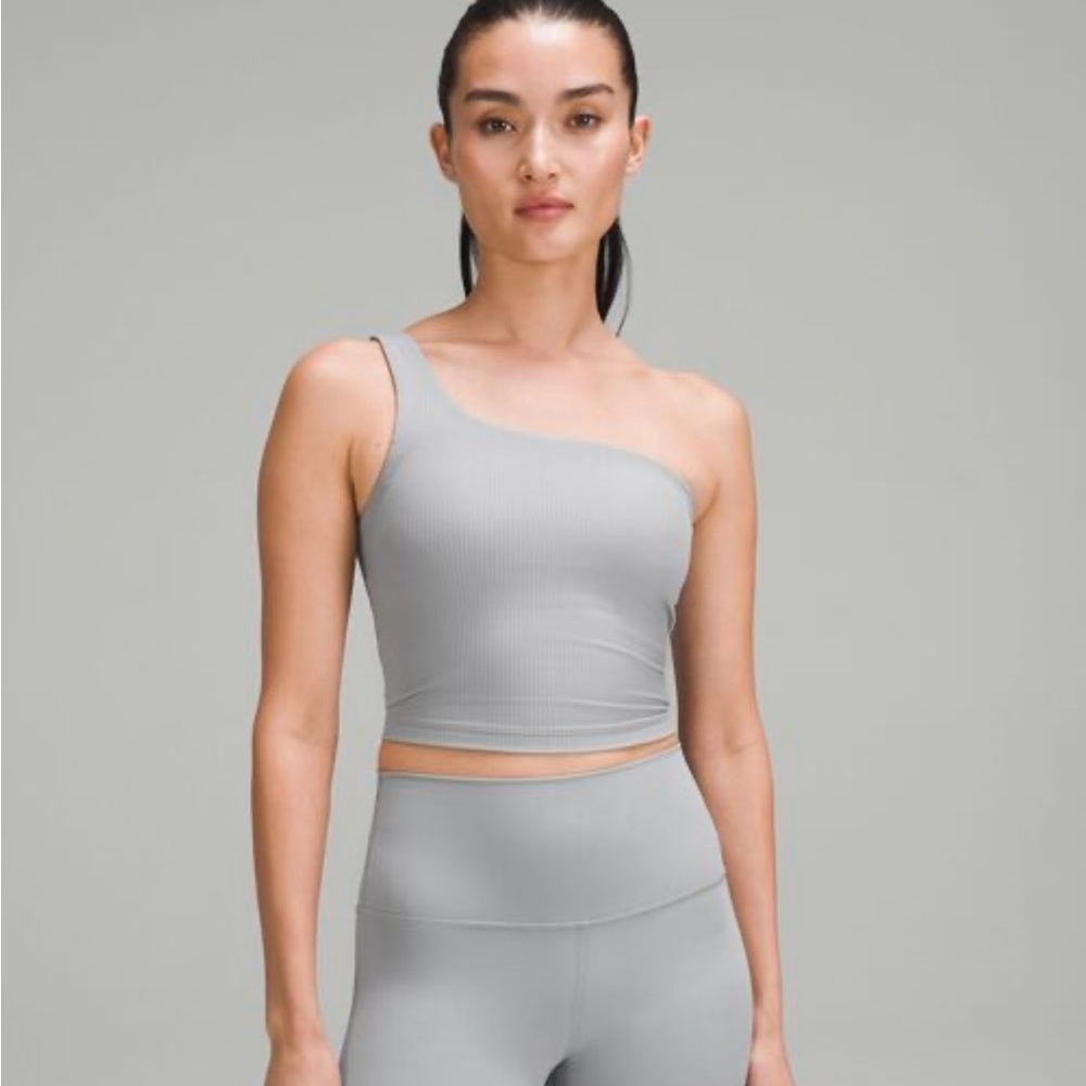 Lululemon ribbed nulu asymmetrical yoga tank